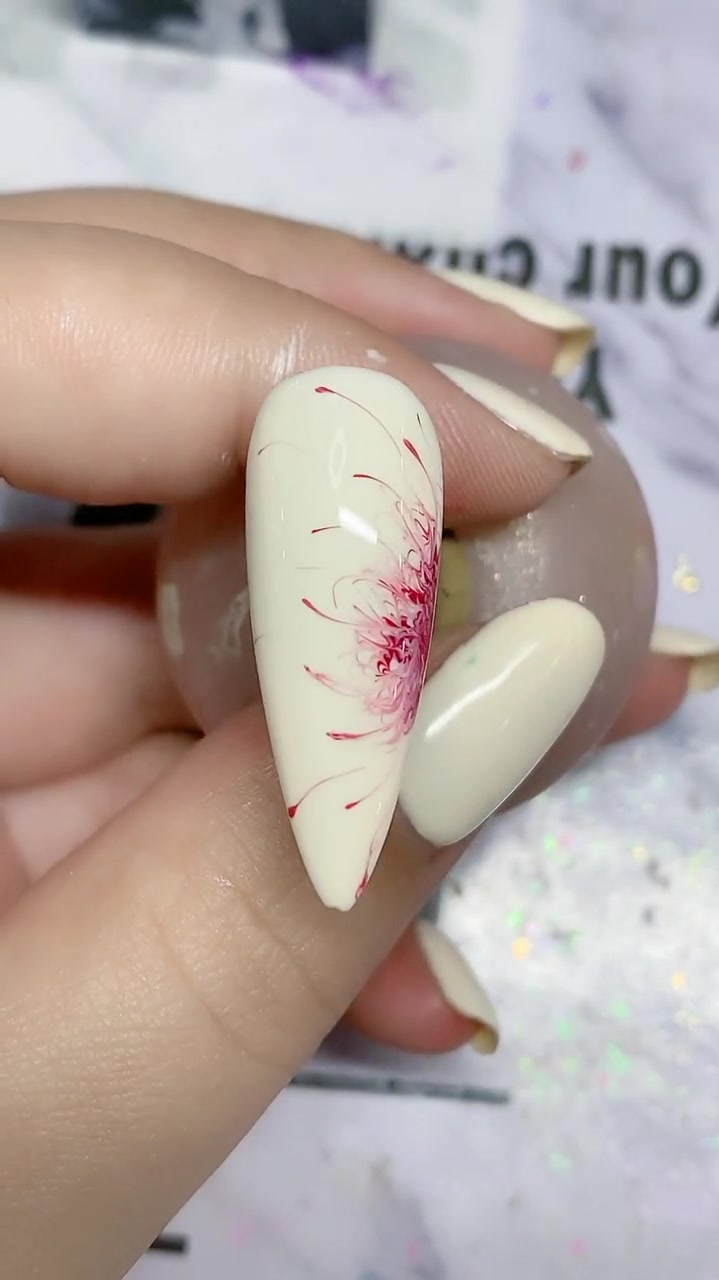 绝美彼岸花 手绘美甲教程!超简单!