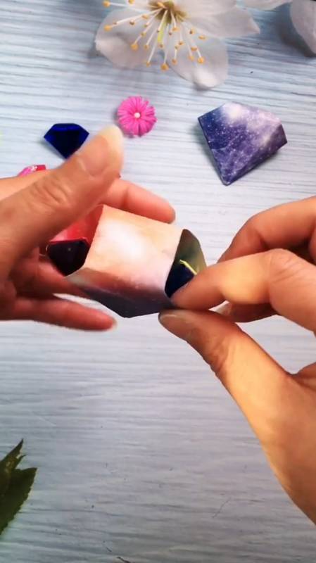 真的太贵,就折一个超大个钻石 吧,过一把瘾手工折纸折纸教程-度小视