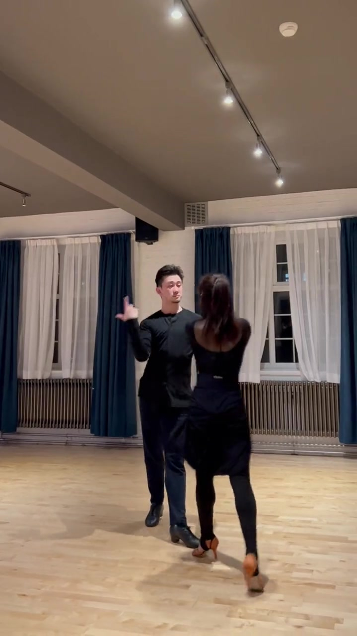 好好跳舞天天向上爱舞蹈爱生活