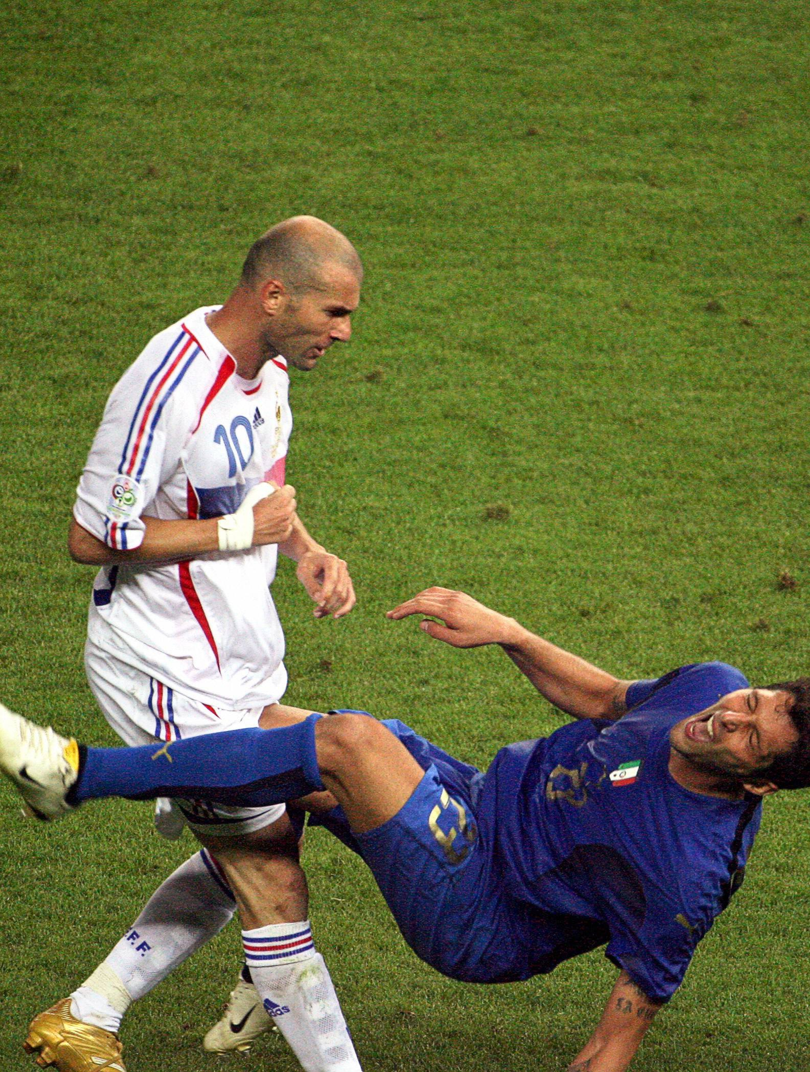 06年世界杯决赛齐达内惊天一顶 意大利点球夺冠4