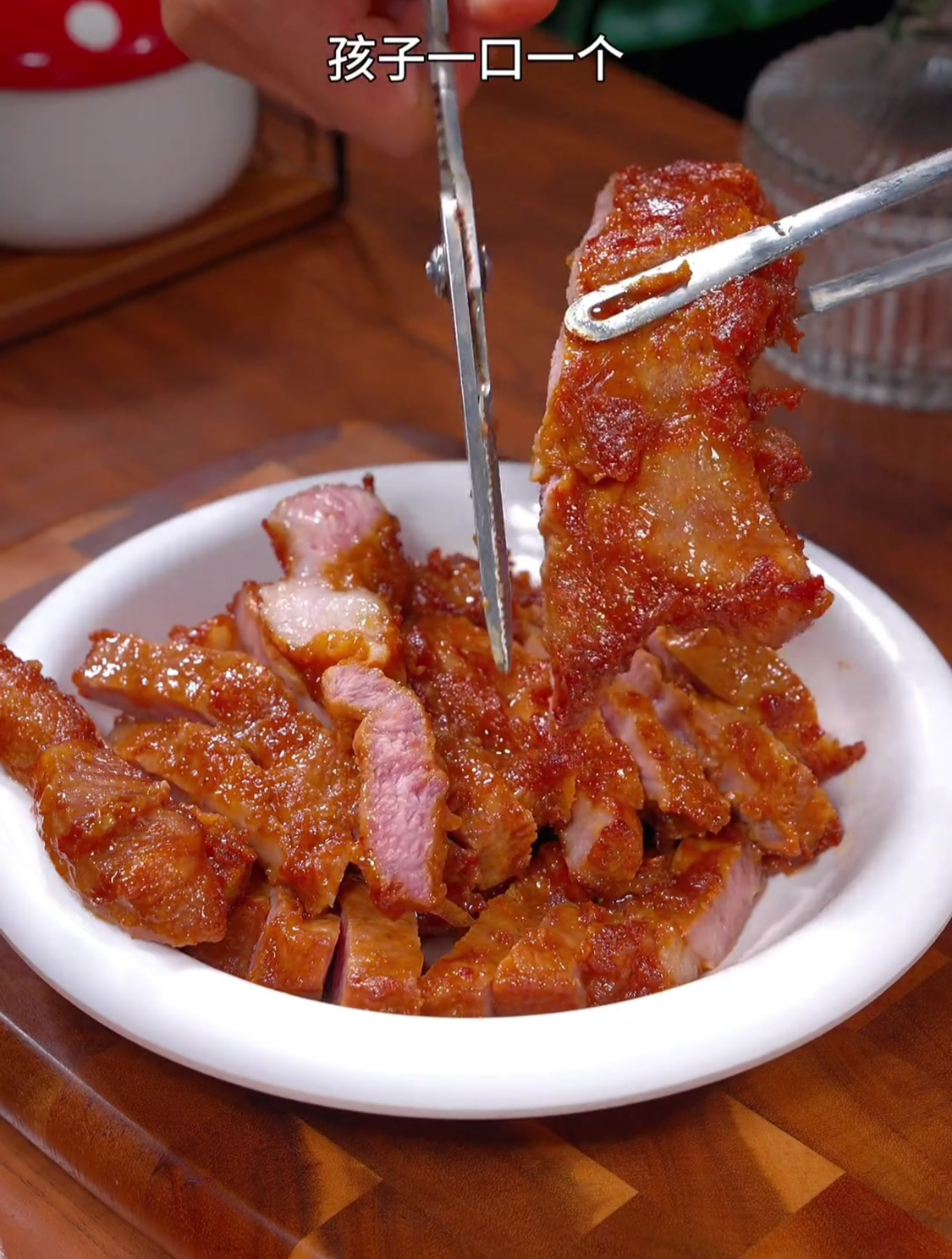 蒜香椒盐猪扒的简单做法