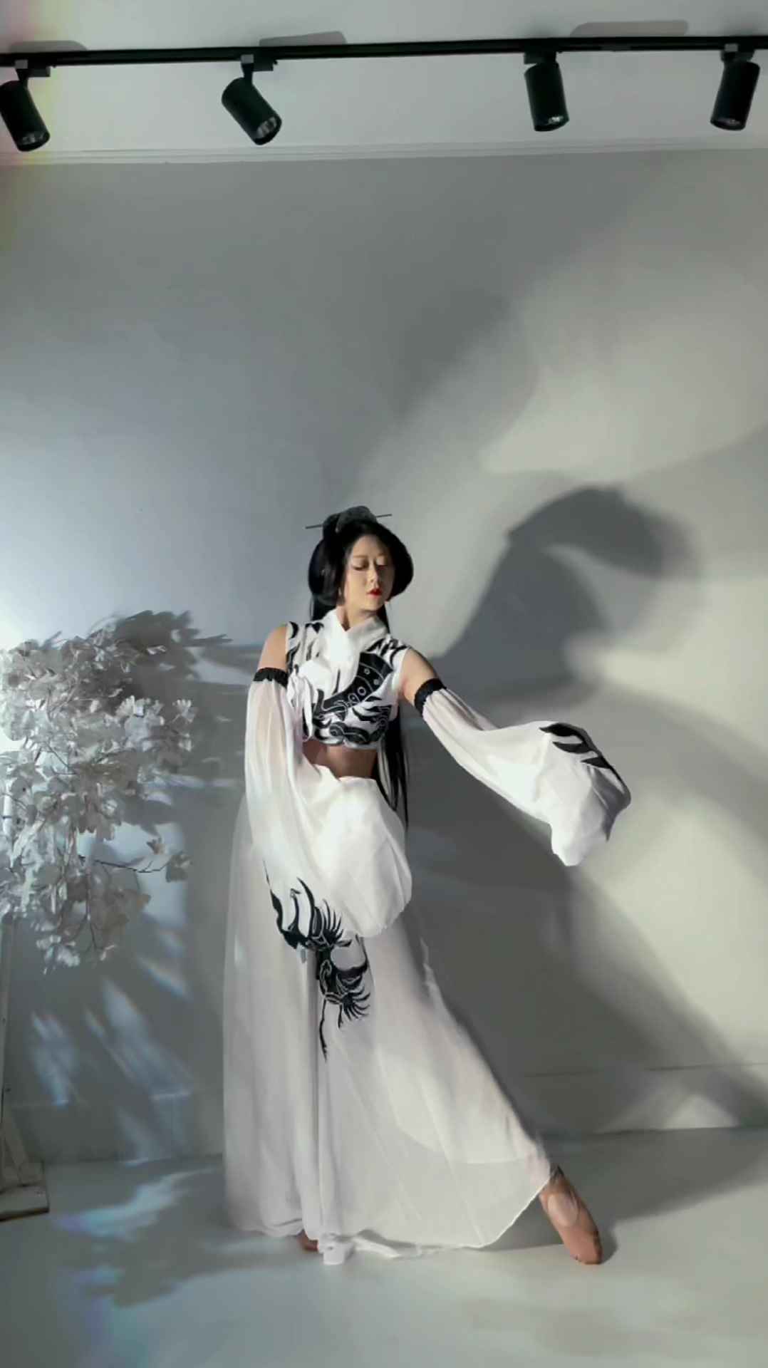 玉漱舞蹈完整版来我这一生最美好的场景就是遇见你