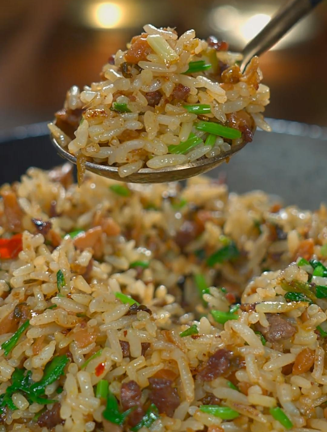 牛肉外婆菜炒饭,又快又简单,好吃还过瘾