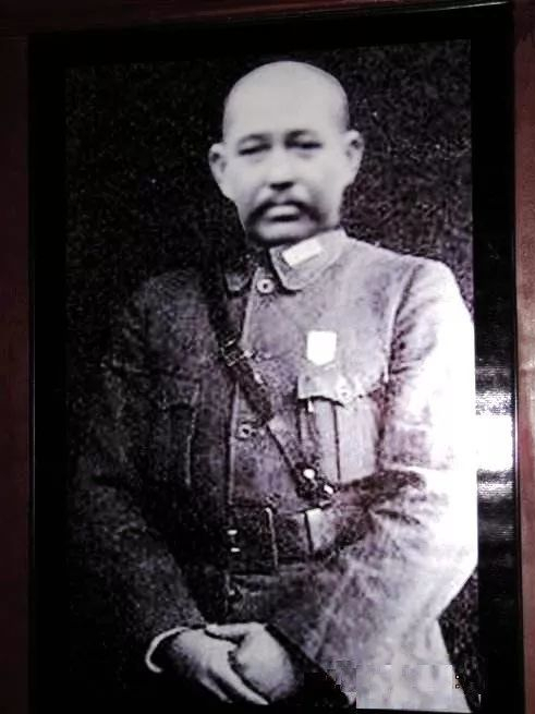 民国"闽北王":卢兴邦