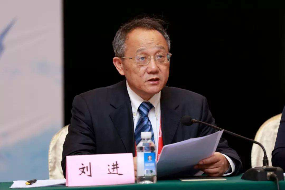 华西刘进教授被批规培"剥削始祖",捐款1亿后,骂声更甚