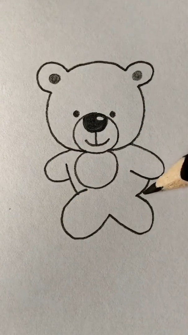 铅笔画;简单的画一只迈步的小熊-度小视