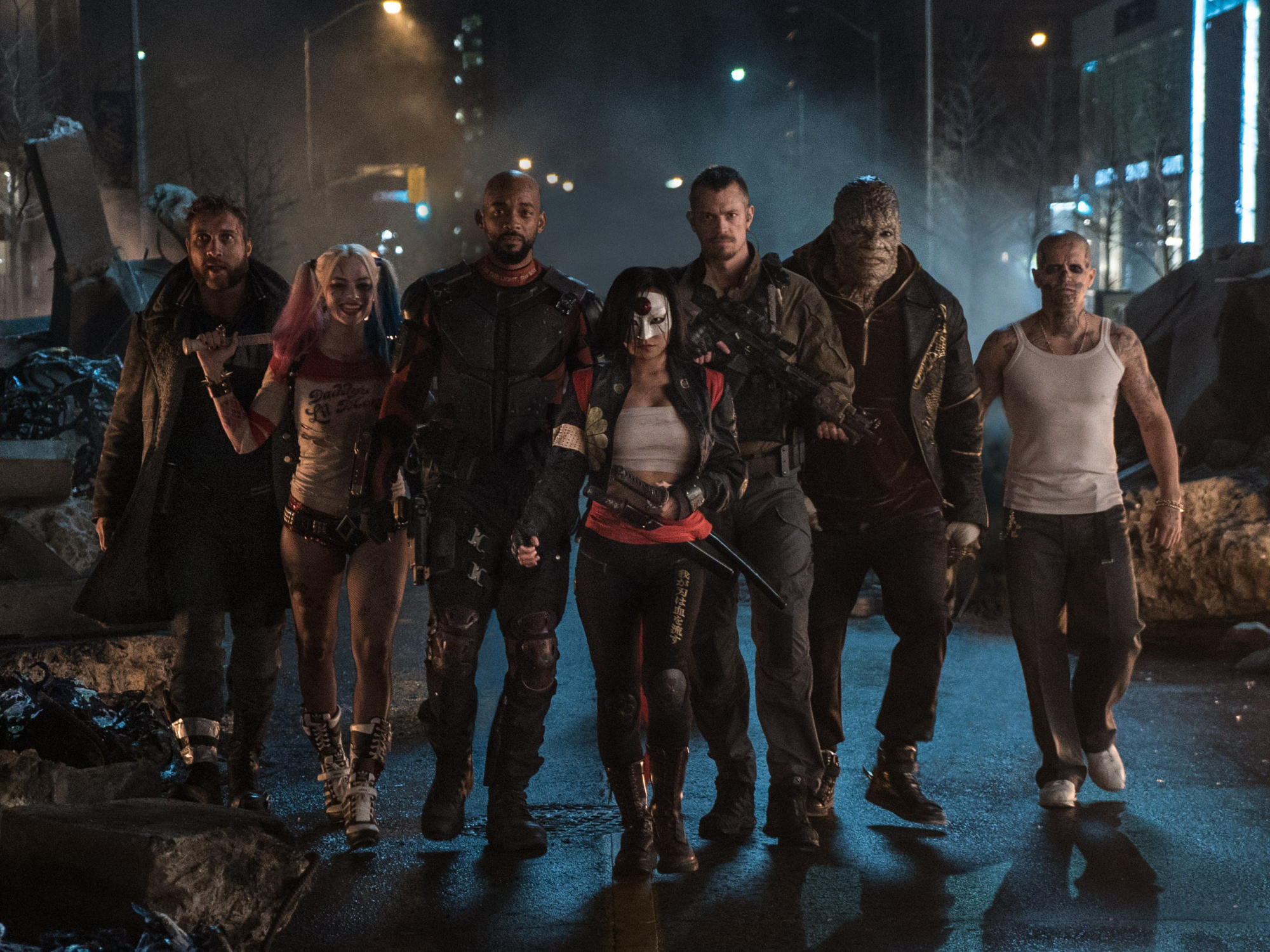 dc:x特遣队第一部强行煽情口碑暴跌,第二部口碑逆袭获高分