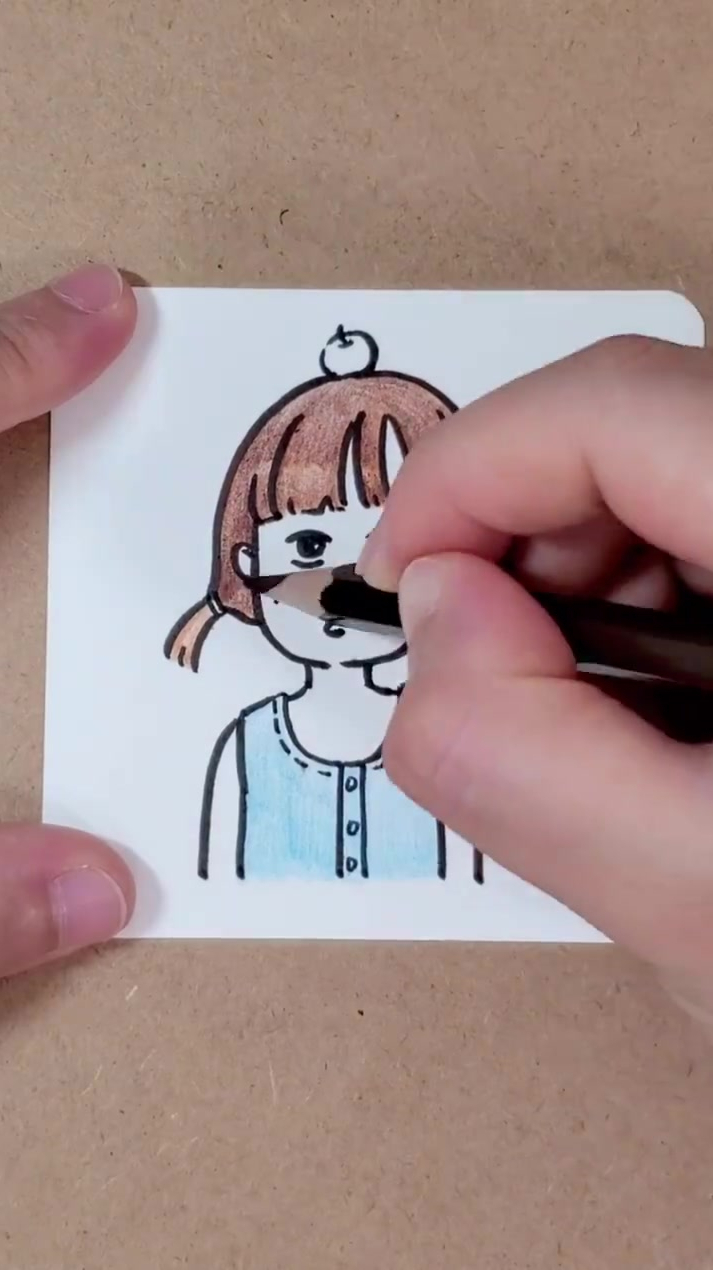 简笔画,嘟嘟嘴的可爱少女