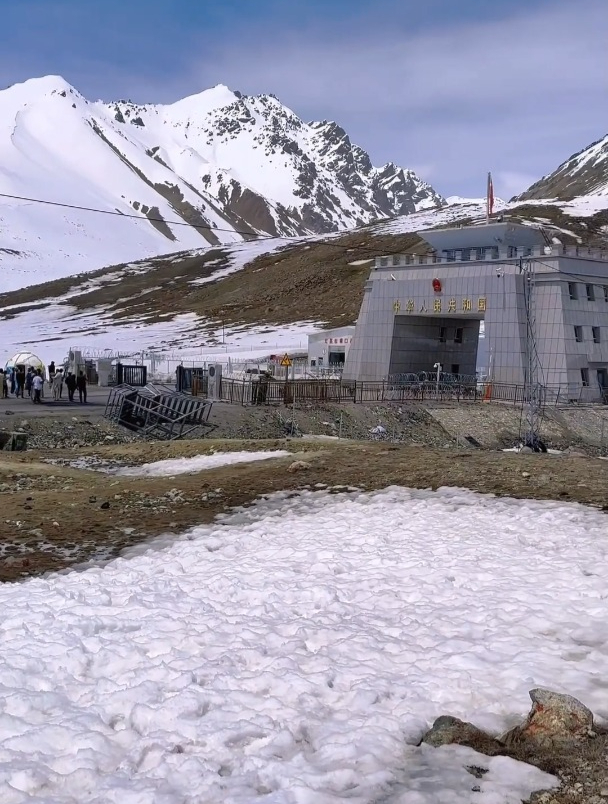 中巴边境红其拉甫口岸全景