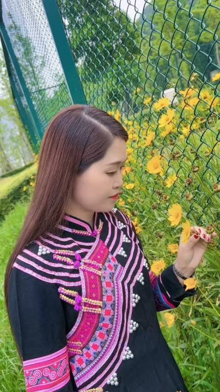 贵州山歌:好丈夫从来不伤害妻子,妹子们对爱情要慎重-度小视