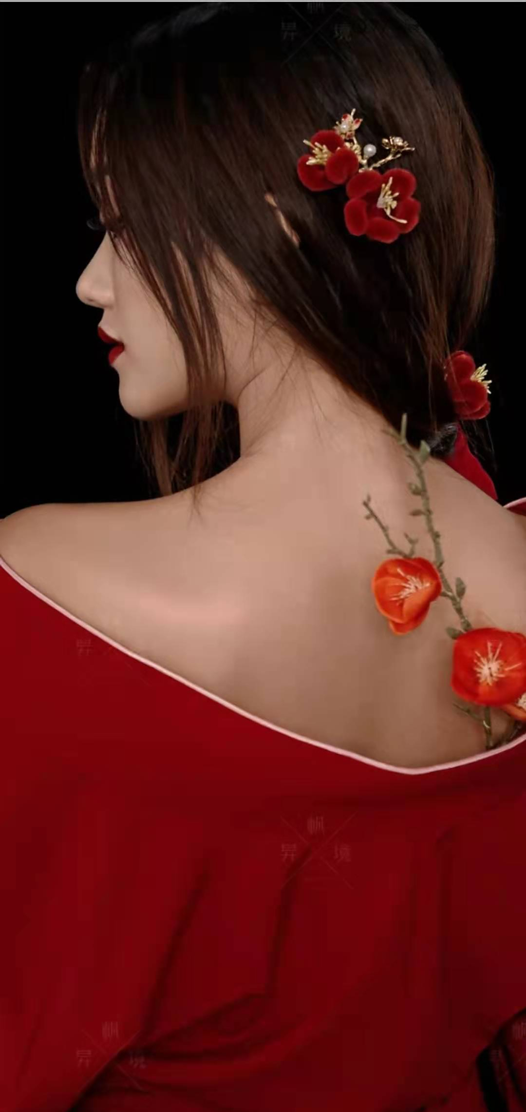 梅花 艳而不妖 梅香 清幽而雅 古风美女红裳梅花绝美9连