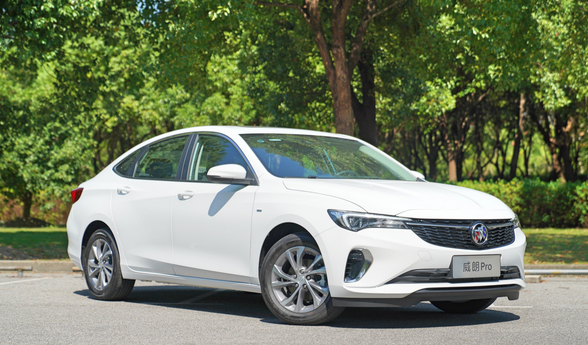 不负pro之名,试驾全新别克威朗pro