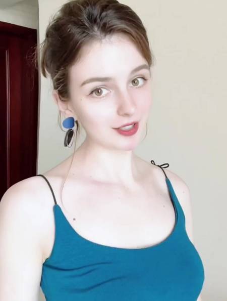 娶个俄罗斯洋媳妇,约等于这个词里面,也有个等于是不是?-度小视