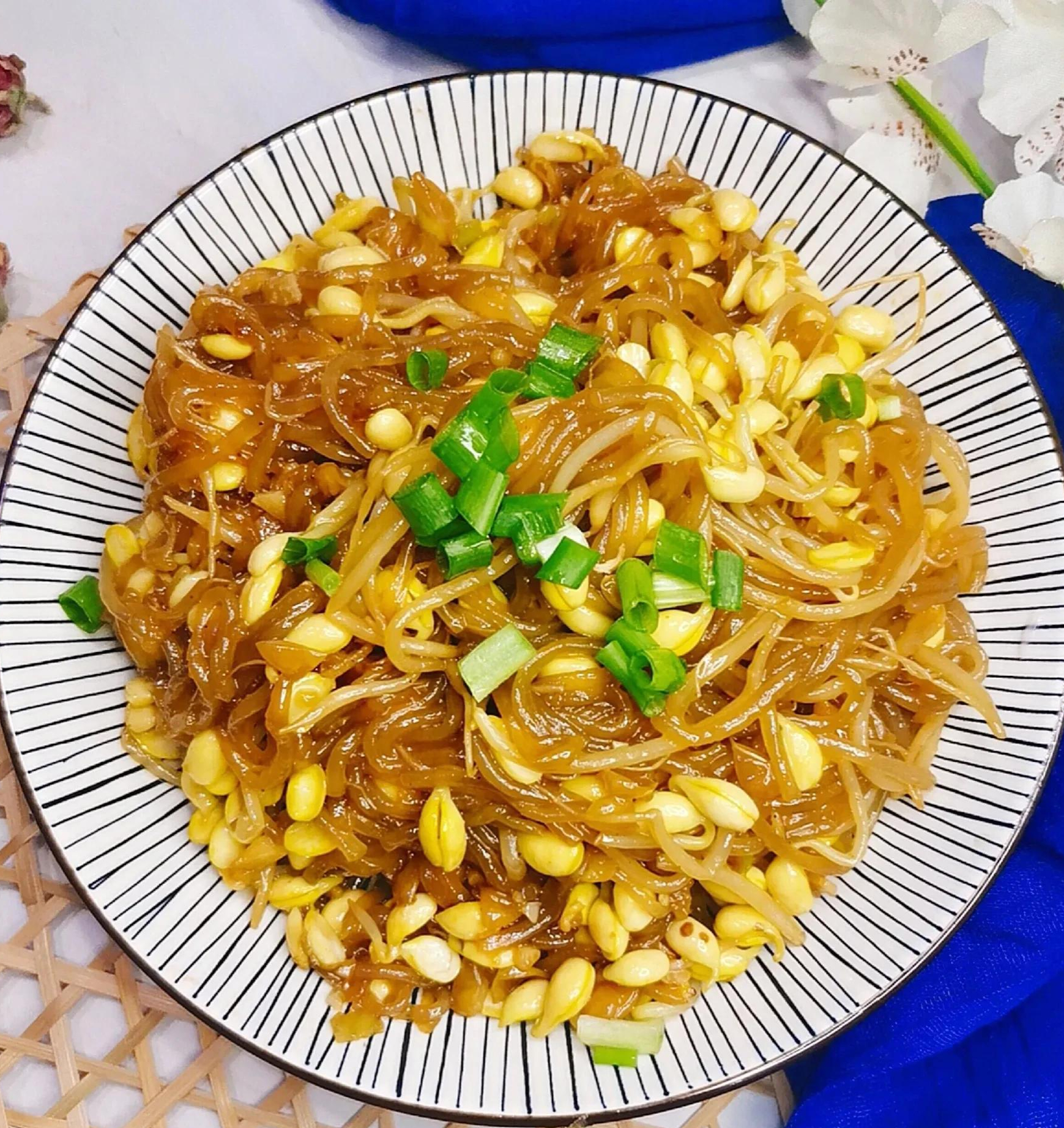 黄豆芽炒粉丝