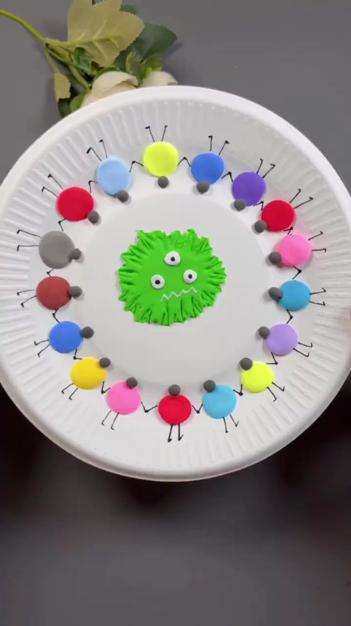 抗击疫情手工作品超轻粘土手工作品,蛋糕盘创意美术-度小视