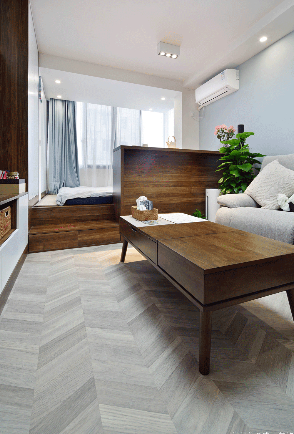 上海小夫妻的27㎡ 极小户型公寓,麻雀虽小,五脏俱全