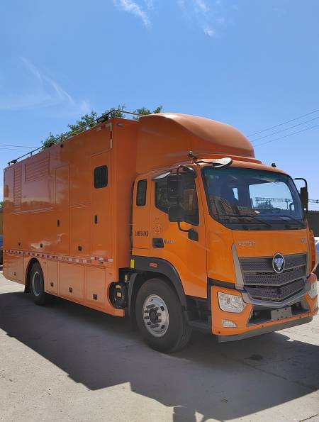 汉能5000方 排水抢险新车车展示视频-度小视