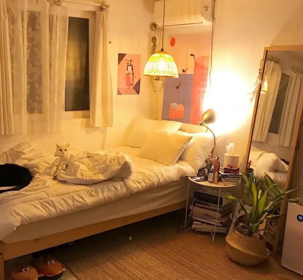 卧室床摆放时,一定坚持"三不靠三不放五不摆",可别踩坑了