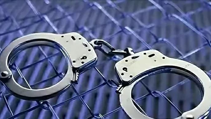 纪实:通辽市"最牛黑老大"易连峰的罪恶人生之路!