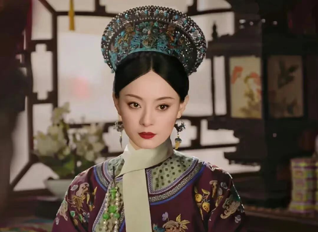 当《甄嬛传》集体穿越到《如懿传》中,服饰头饰比原来更好看了!