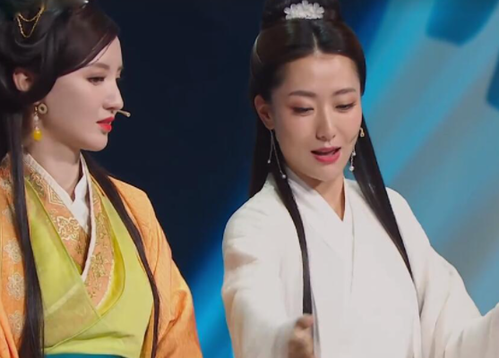 同样是演《神话》玉漱公主,把金喜善和白冰放一起看,有哪些不同