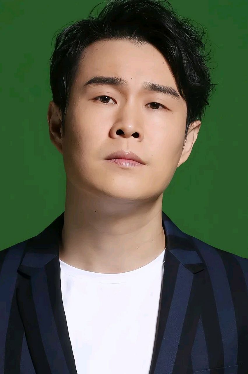 二人转演员,闫学晶说,我老公林越,开了一个剧场,小沈阳,沈春阳都是