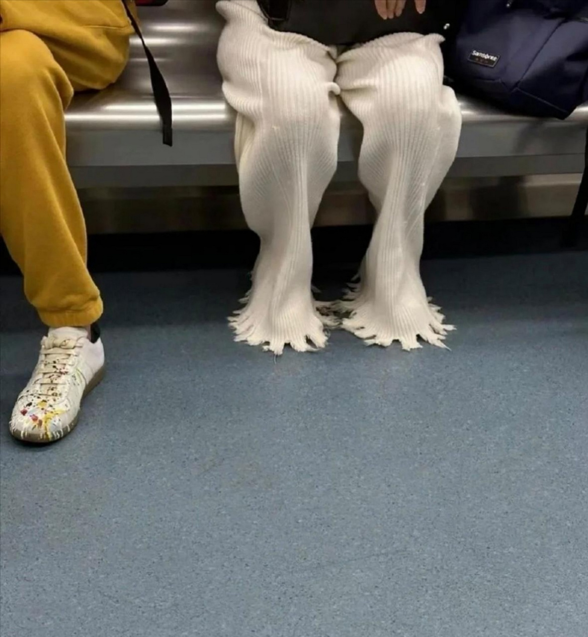 话说卧龙雏凤同时出现的几率很大吗?