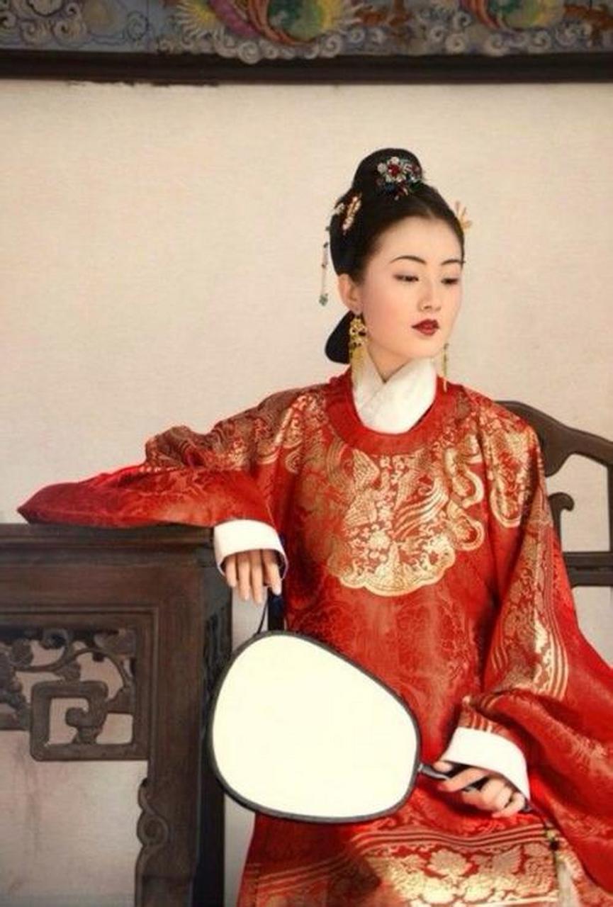 听著名传教士利玛窦(matteo ricci)(1552—1610年)怎样讲中国人的妻妾