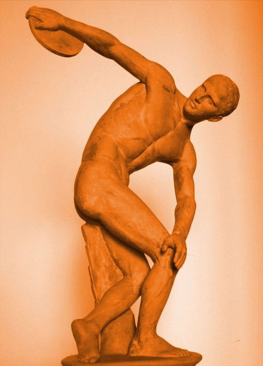 为什么西方古代雕塑都是裸体的?