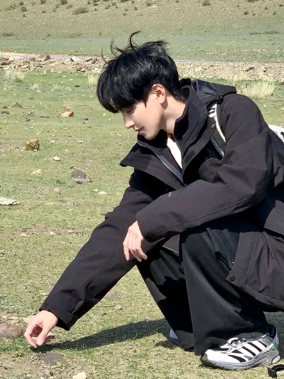 温柔系列帅哥 阳光帅气高颜值户外#阳光帅气# #生活# #日常穿搭