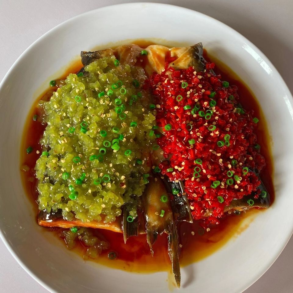 剁椒鱼头:一道融合湘菜精髓的佳肴
