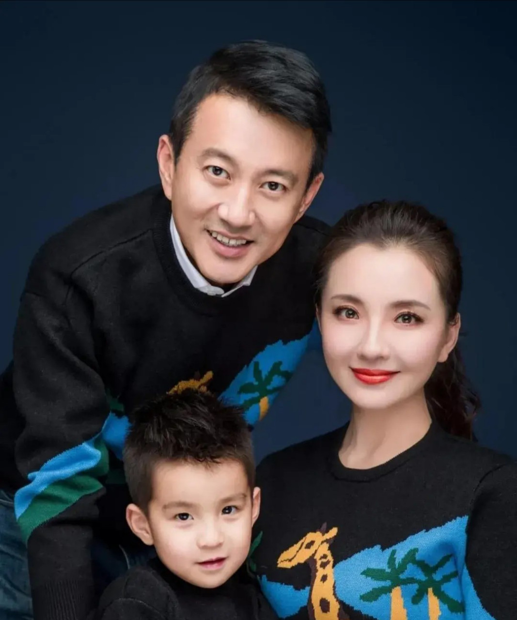 蔡远航大家可能对他有点陌生,但提起《西游记》中第一集放鱼的小唐僧
