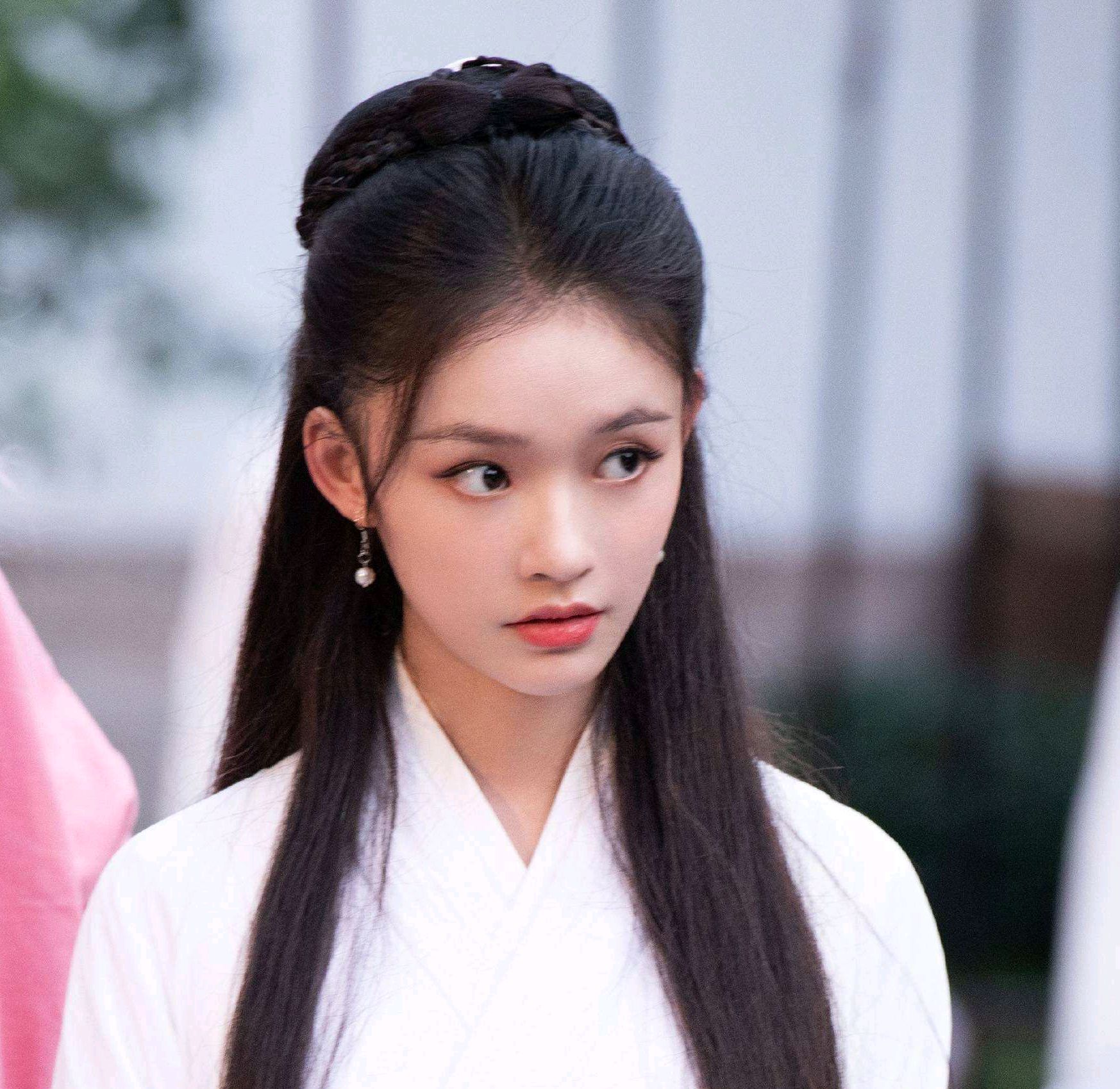 星女郎林允靠着《梦华录》这部剧能翻红吗?