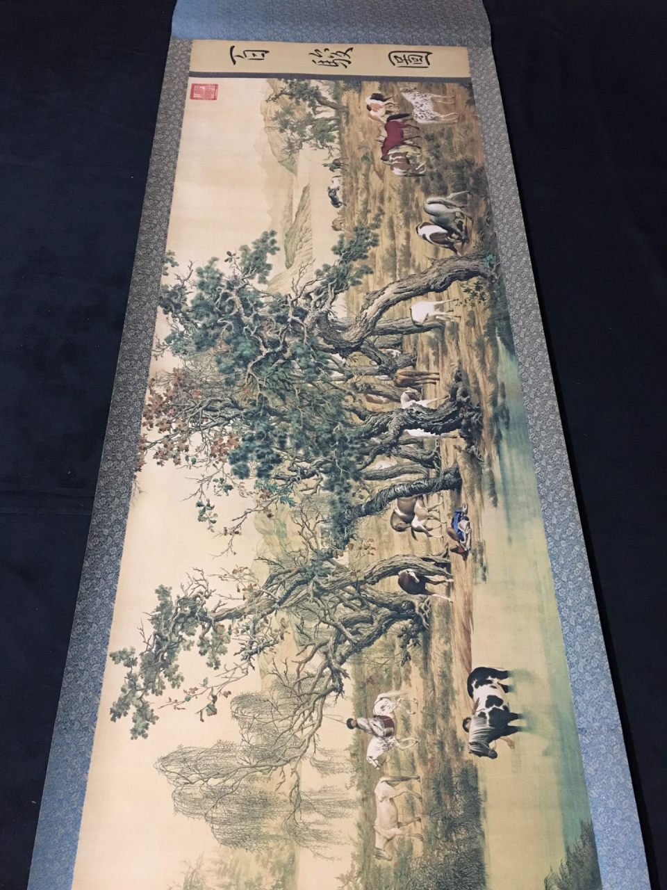 绢布卷轴画   百骏图 裱好尺寸:长*宽343cm*70cm