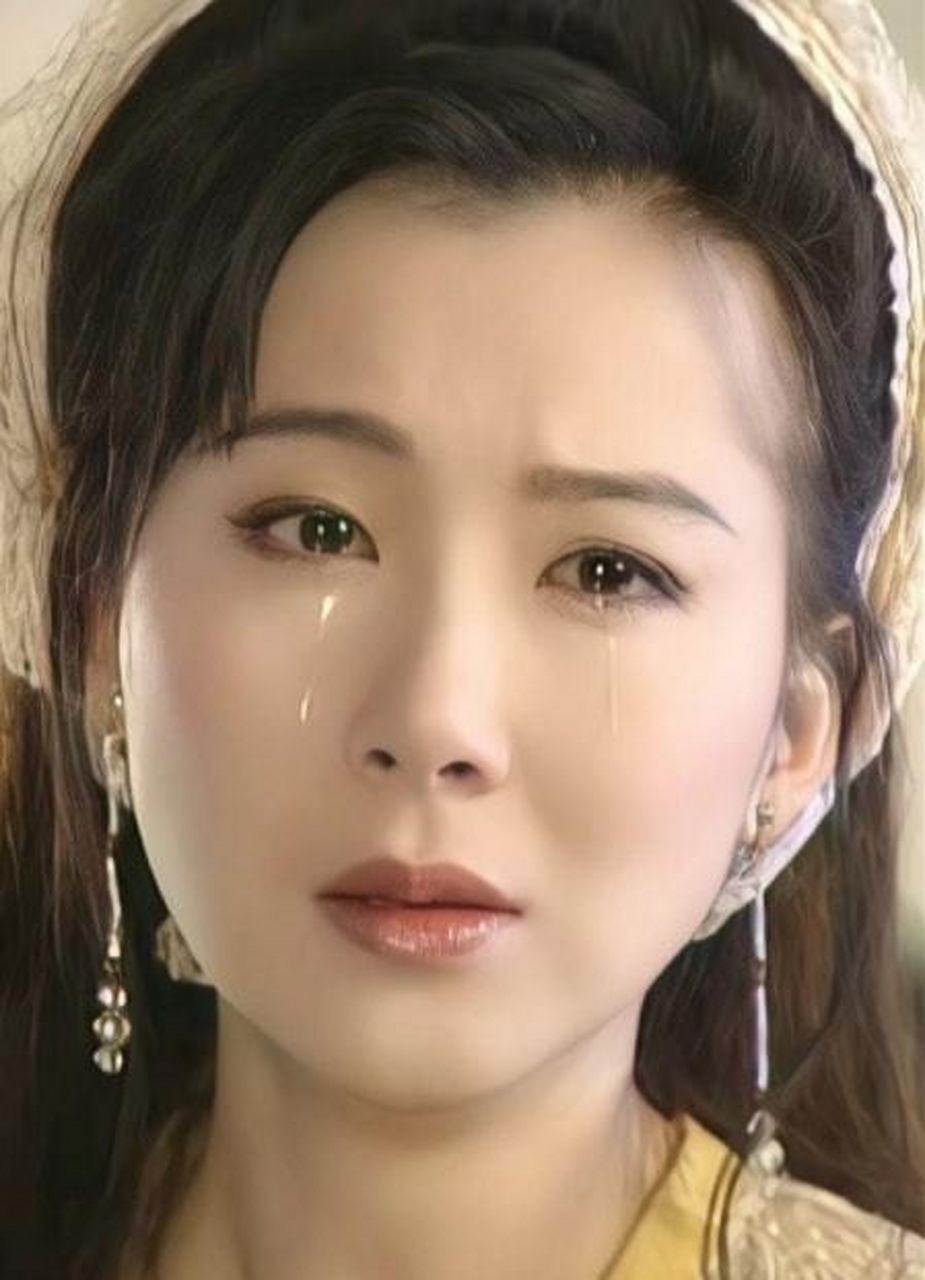 萧蔷"梨花带雨"的哭戏绝美,年轻时的她美的很灵动