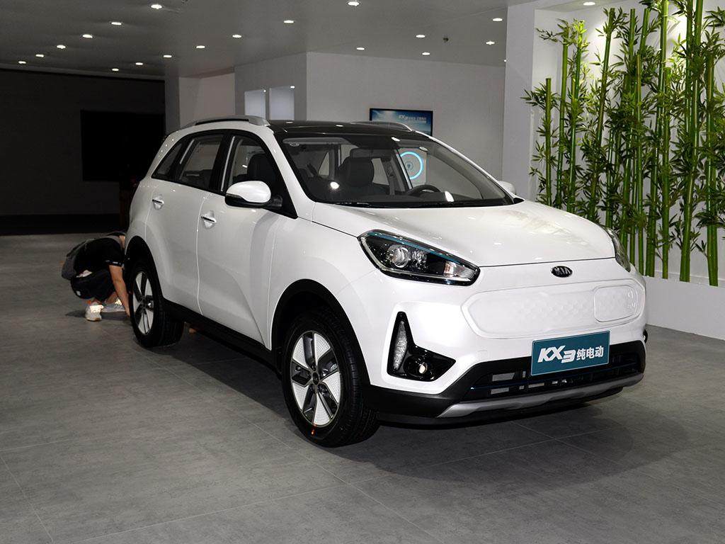配置有提升,赶上优惠大,还可以不加油的suv,实拍起亚kx3新能源