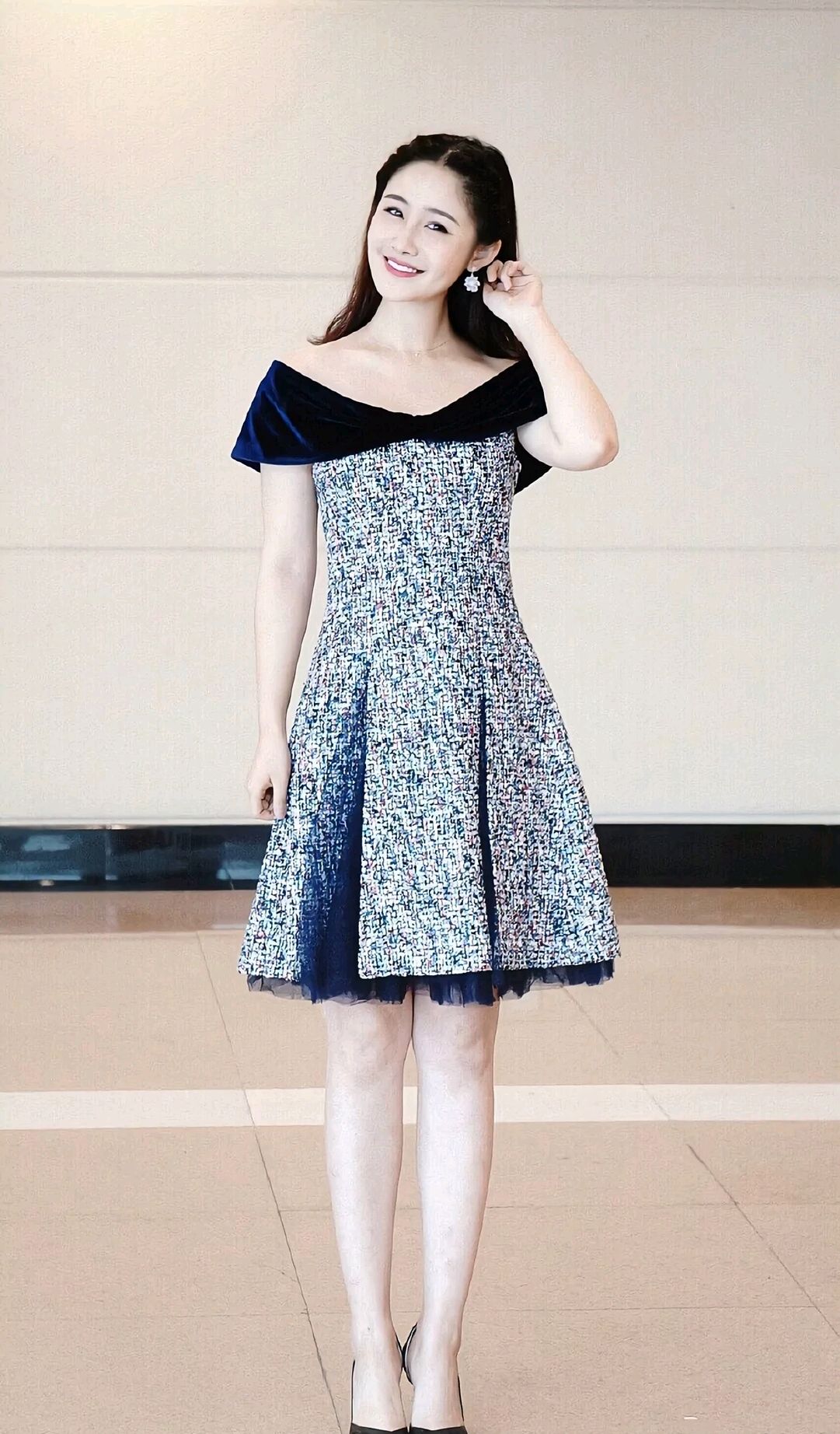 高颜值主持人梁田