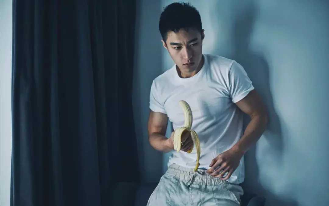 身材好颜值高,这样肌肉帅哥给我来一打