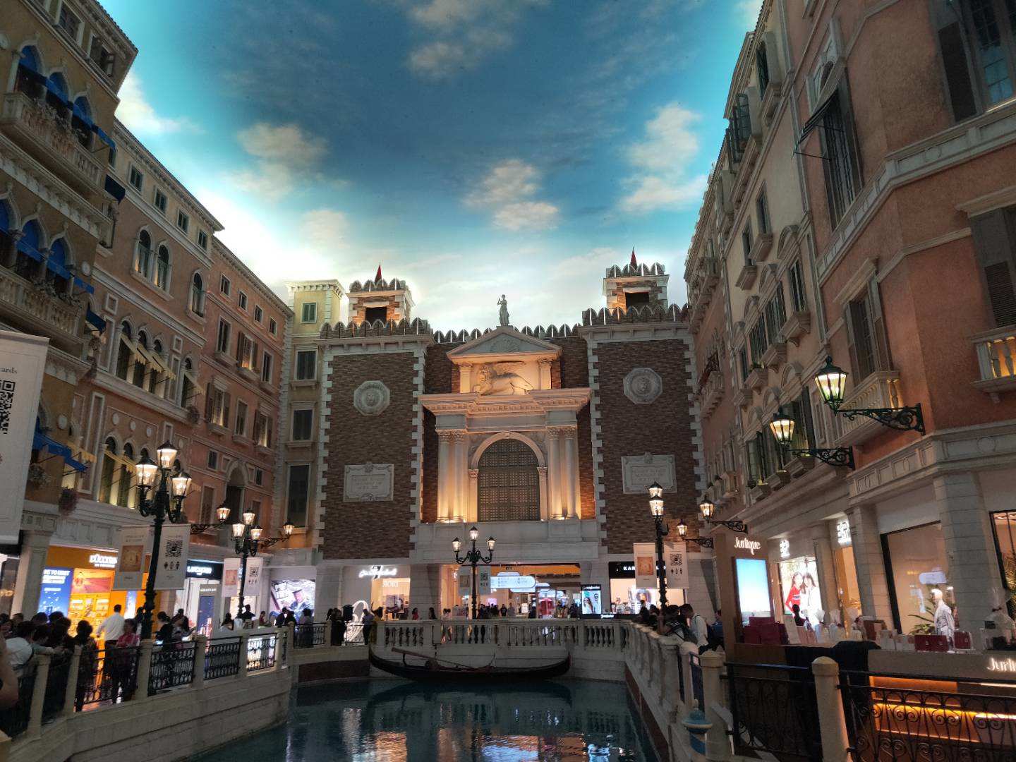 中国的威尼斯——澳门大运河购物中心