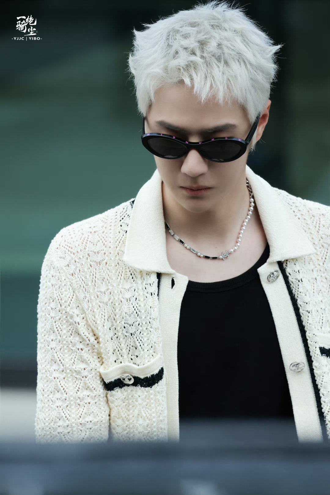 王一博入选新加坡vogue巴黎时装周最时尚明星