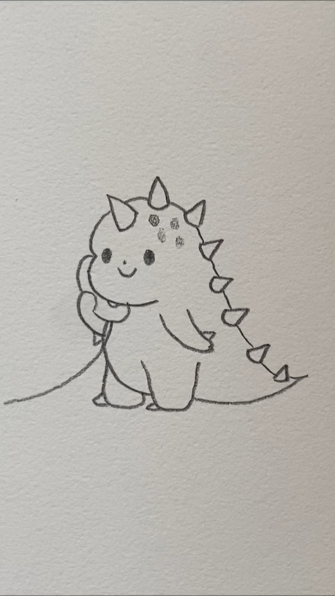 画一只可爱的小恐龙