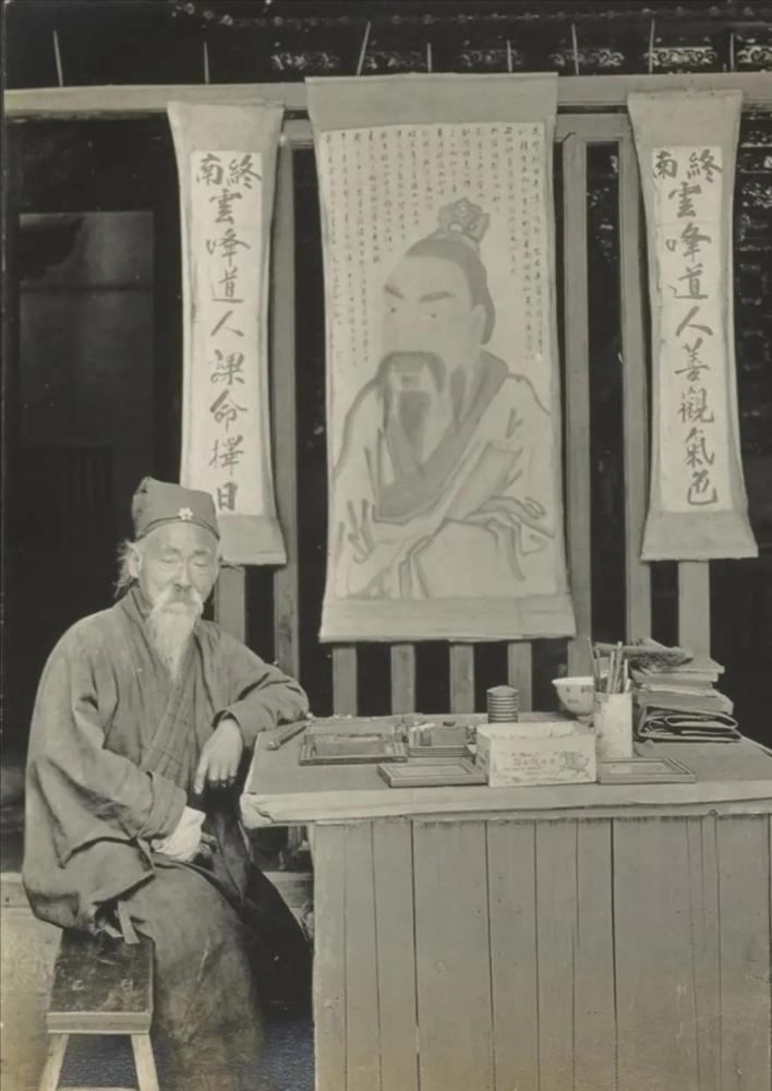 长城那么矮到底防住了啥?西方学者表示:秦始皇长城把欧洲害惨了