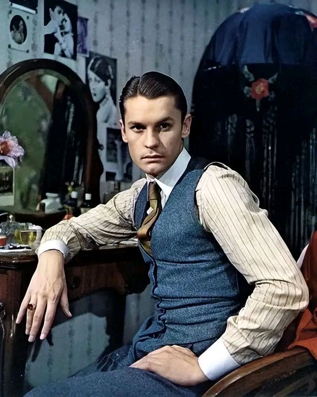 当地时间5月18日,世界上最英俊的男人奥地利著名演员赫尔穆特·贝尔格