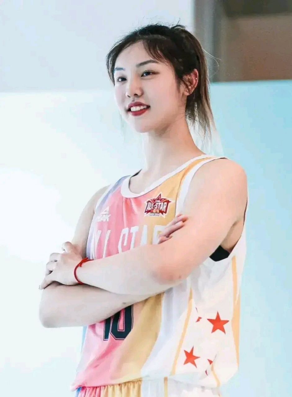 看张茹打球真是让人享受!