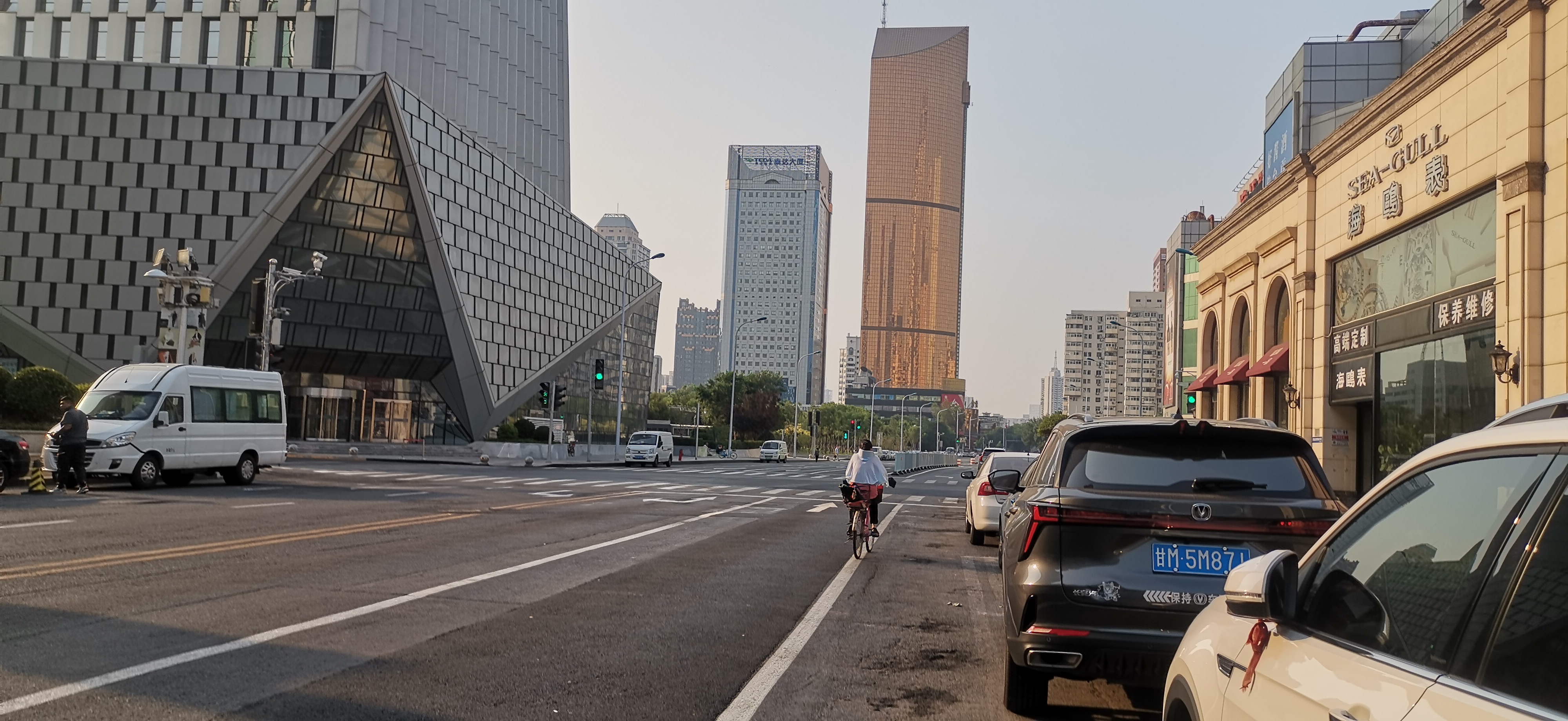 天津摩天轮,第五大道,动物园,人口文化园,电视塔,人民公园