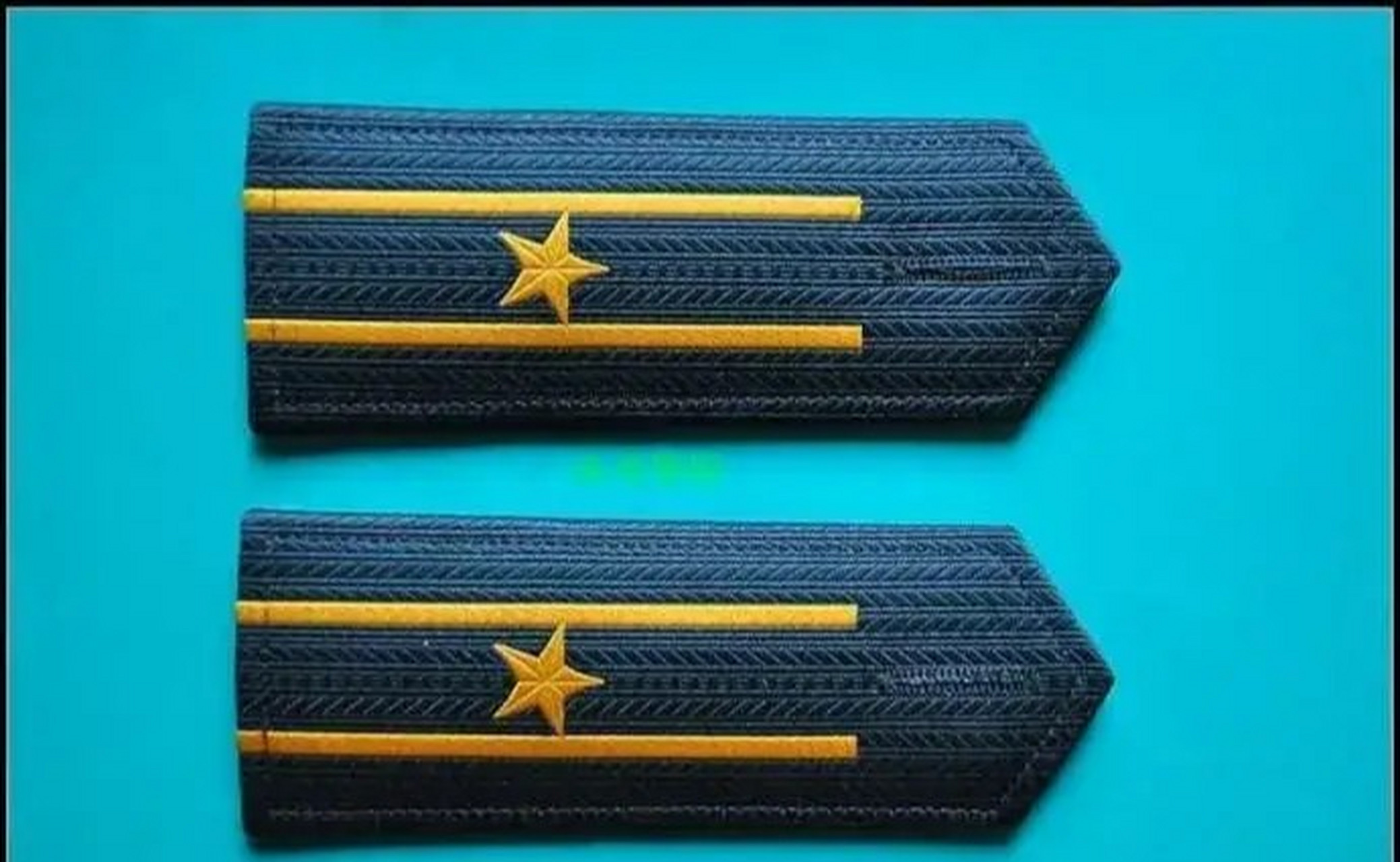 同学的哥哥是正营级军官,38岁,在部队服役了十三年(不算军校时间)