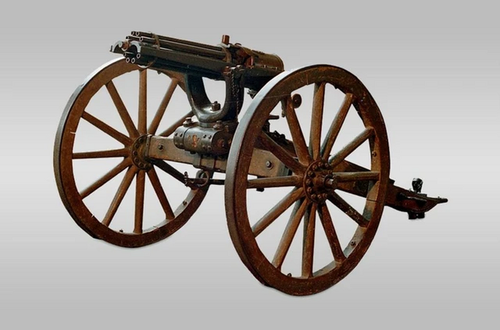 友友们,分享一下清军所使用的马克沁重机枪,为什么拥有如此先进武器的