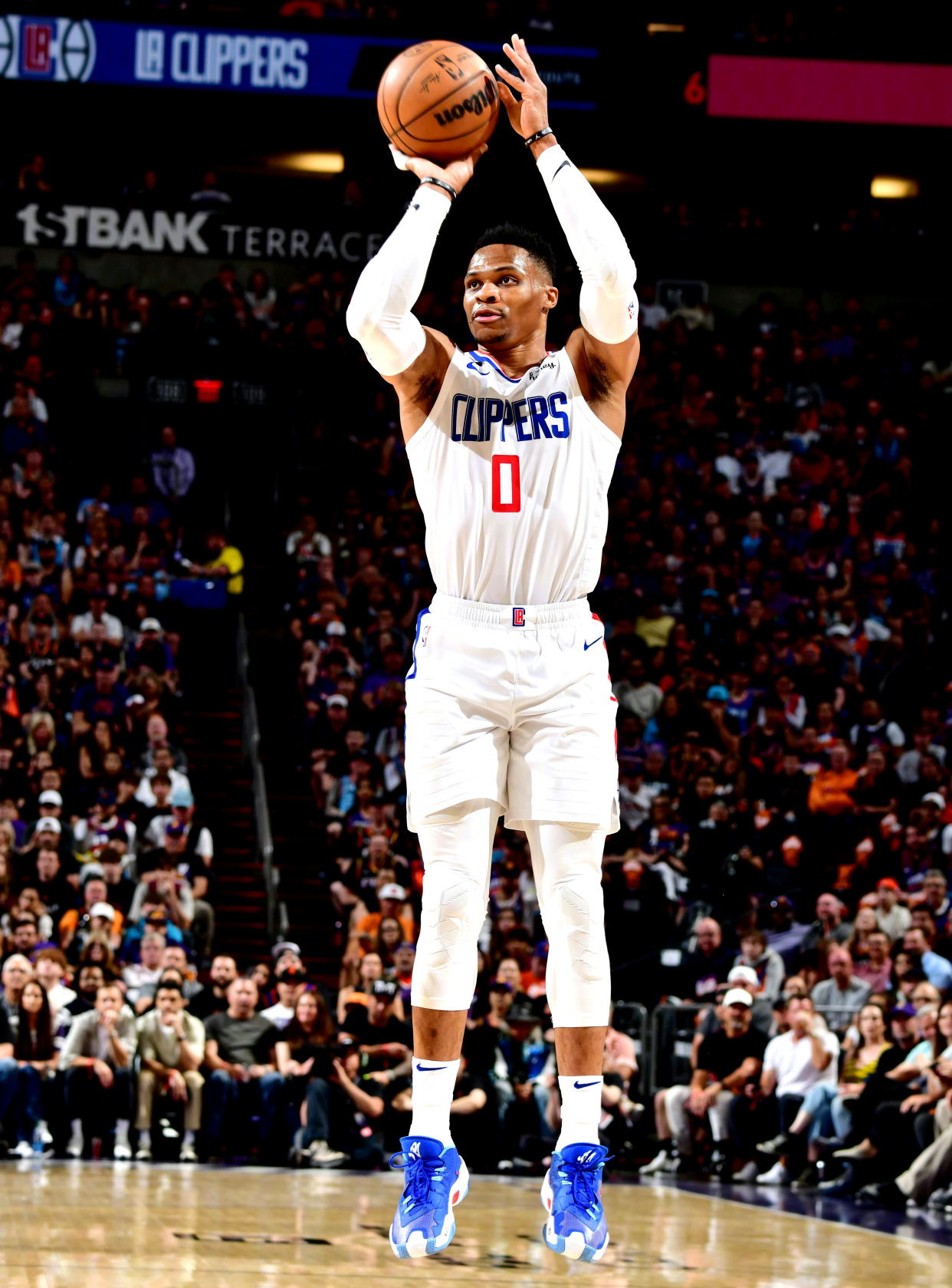 威少mvp!
