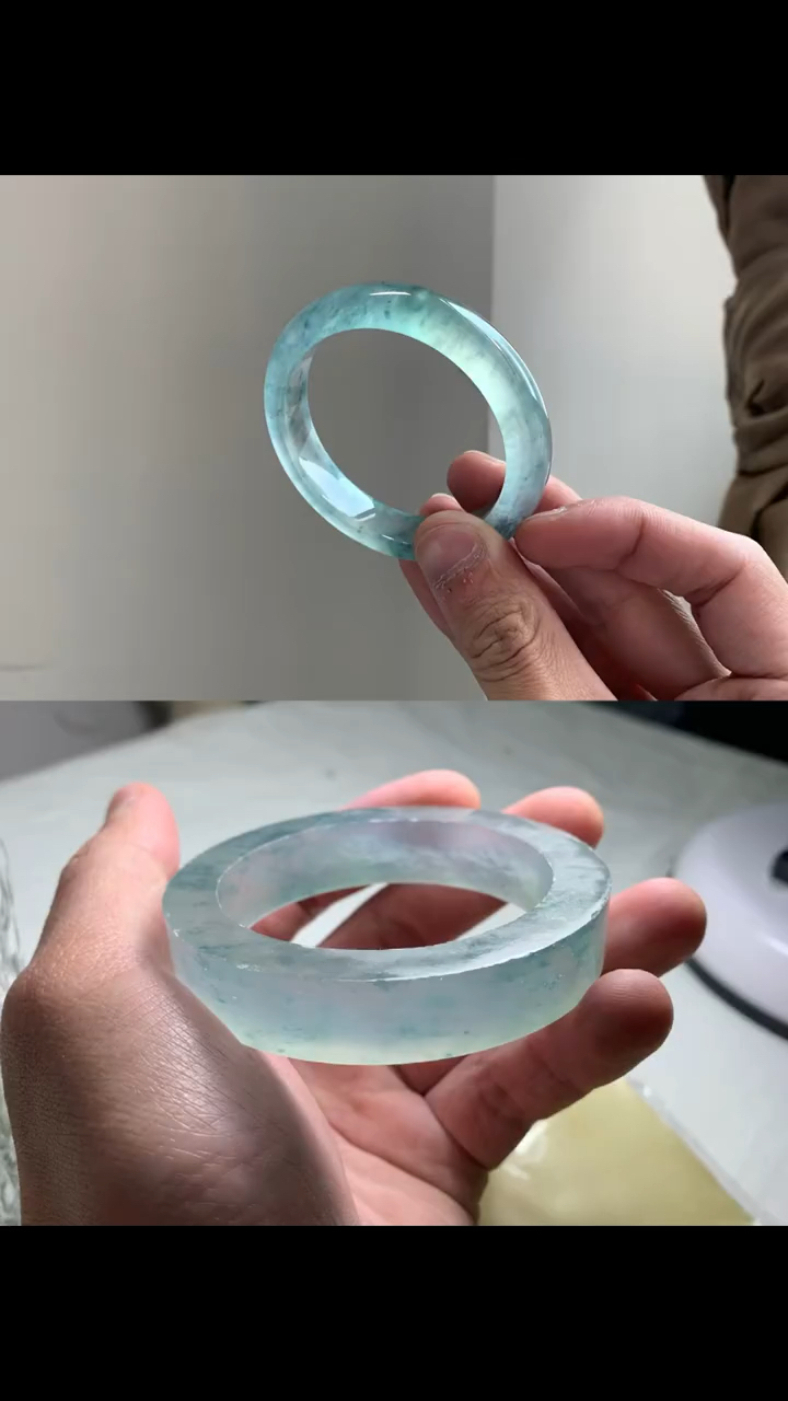 收藏级玻璃种飘蓝花翡翠手镯!从原料到成品,一气呵成,无中间商赚差价!