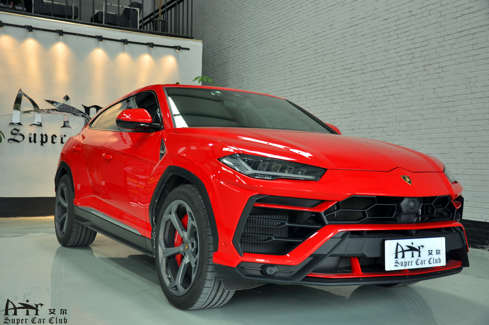 陆地最快兰博基尼urus野牛